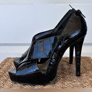 Steve Madden Open Toe Mock Croc Stiletto Heel Black‎ Size 7